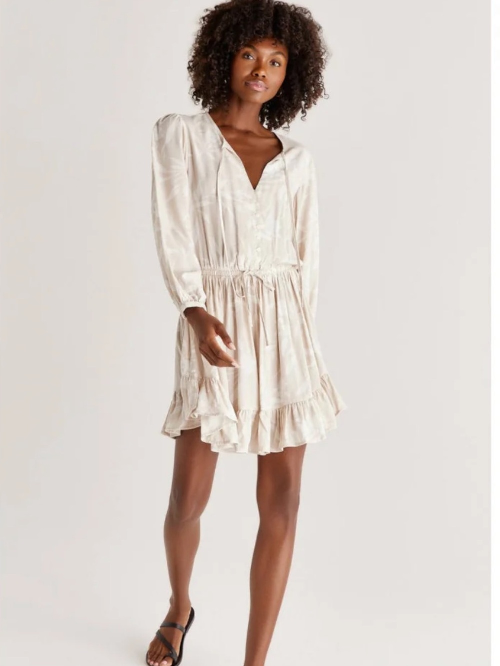 Z supply Camilla dress RuffleHem Long Sleeve Dress, tie waist, cream tonal print